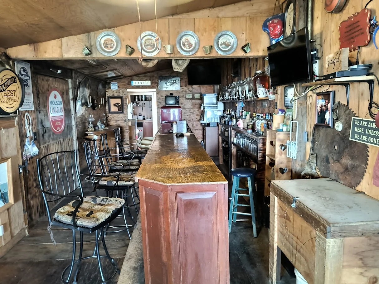 Full Montucky bar panoramic